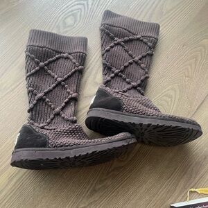 UGG Dark Brown Knit Boots with Suede Trim